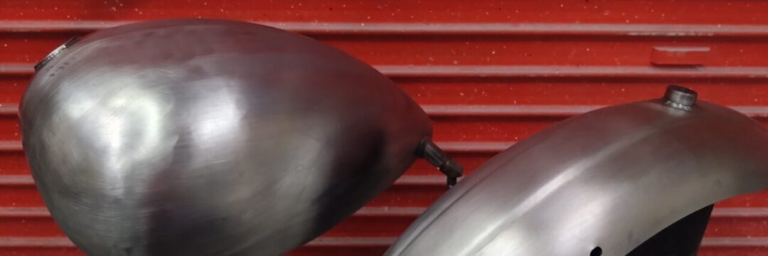 スポーツスターのサムネイル