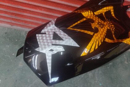 ヤマハ TRACER9 リアフェンダー&クラッチカバーのサムネイル画像