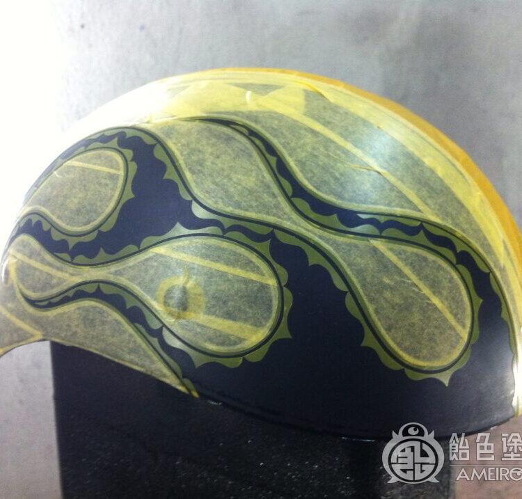 カスタムペイント工程　 ダックテールヘルメット 【ブルーフレイムス】のサムネイル画像