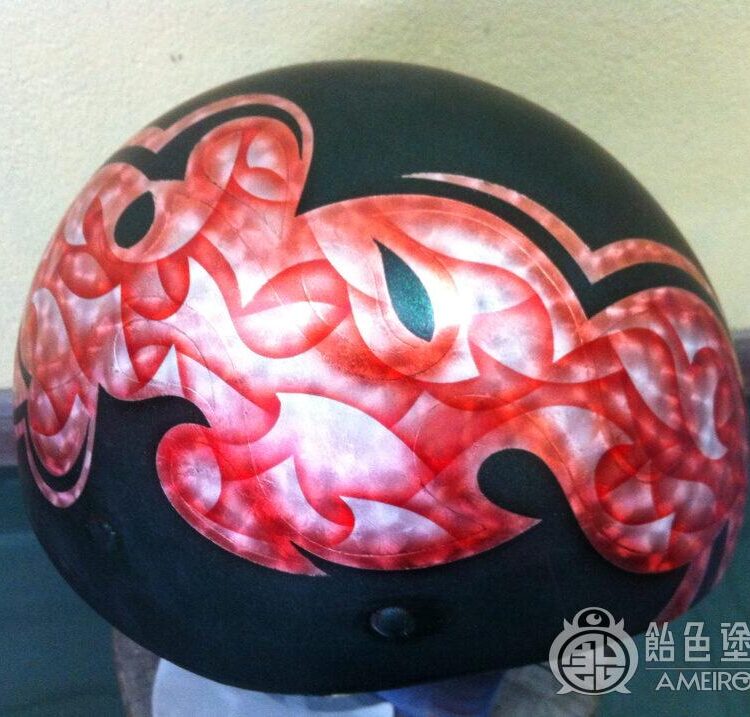 アウトローヘルメット【リーフ グラフィック】のサムネイル画像