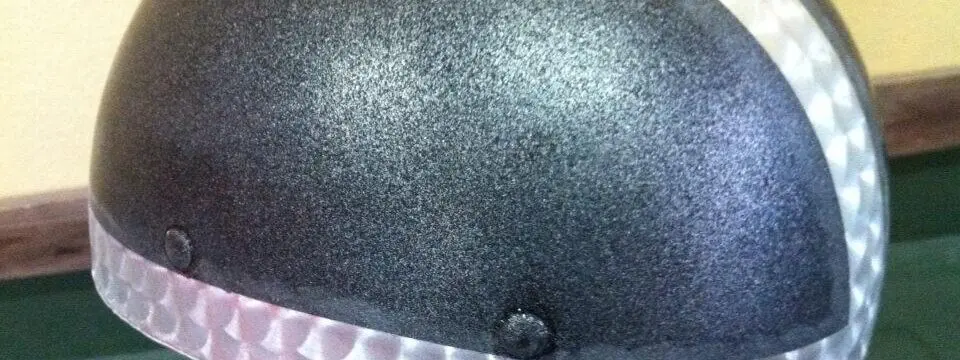 バッドボーンヘルメット【スピニングリーフ】のサムネイル