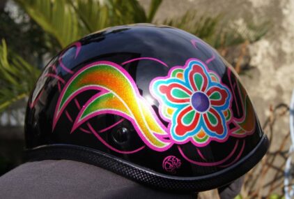 ダックテールヘルメット 【花柄】のサムネイル画像