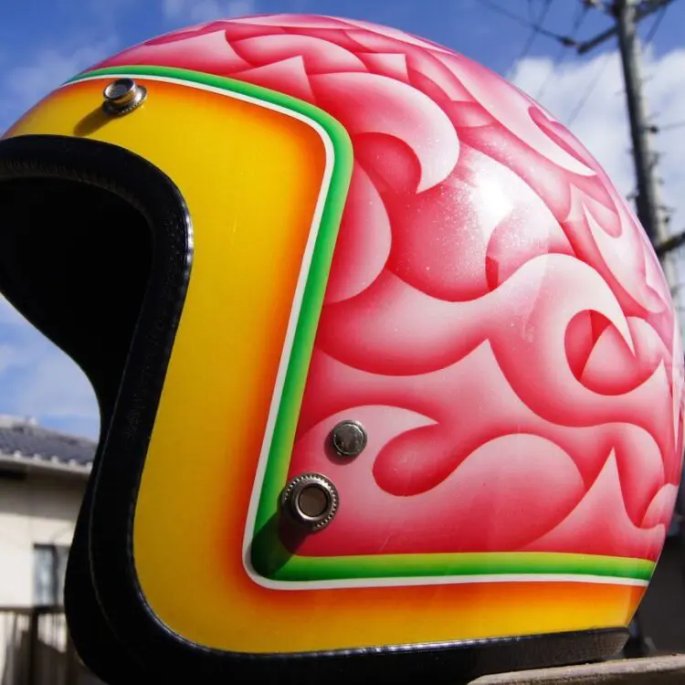 カスタムペイント ジェットヘルメットにキャンディパステルで