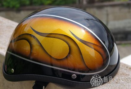  Duck-Tail Helmet [Asymmetrical Flames] thumbnail image