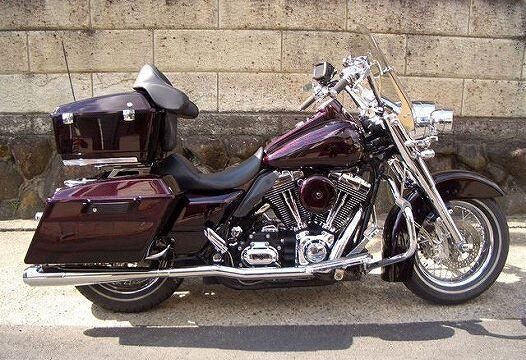 ハーレー 07FLHX【ゴーストフレイムス】のサムネイル