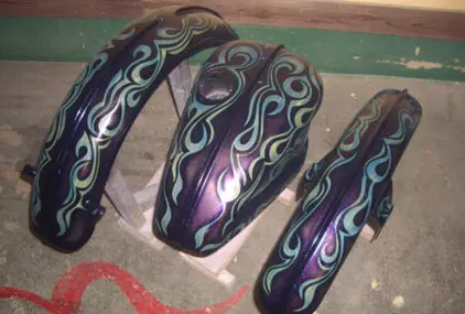 ハーレー 04FXSTD【モヒカンフェンダー】のサムネイル画像