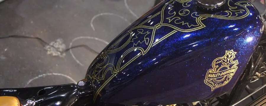 ハーレー EVOソフテイル【オークリーフ グラフィック】のサムネイル