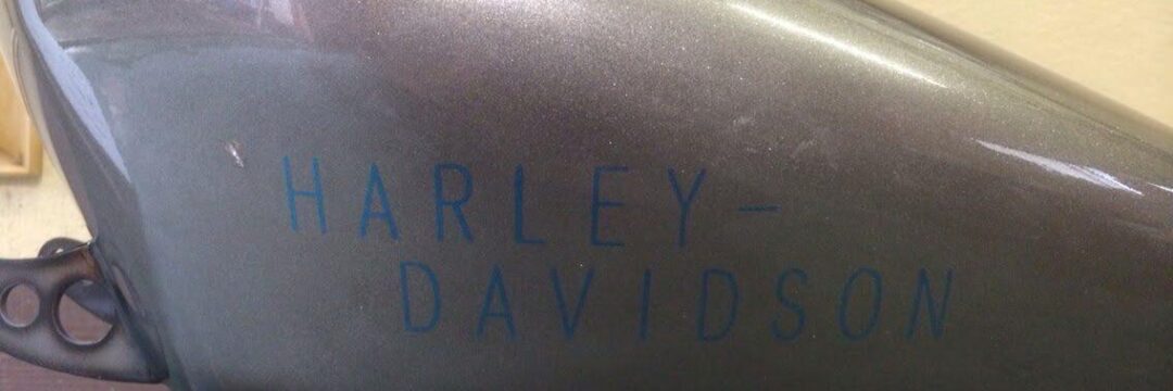 ハーレー 09FXDL【ブラックボカシ】のサムネイル