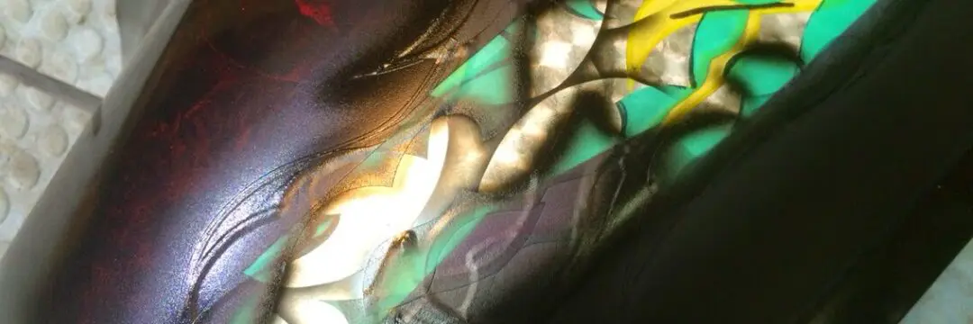 ハーレー 04FLHRC【リーフ グラフィック】のサムネイル