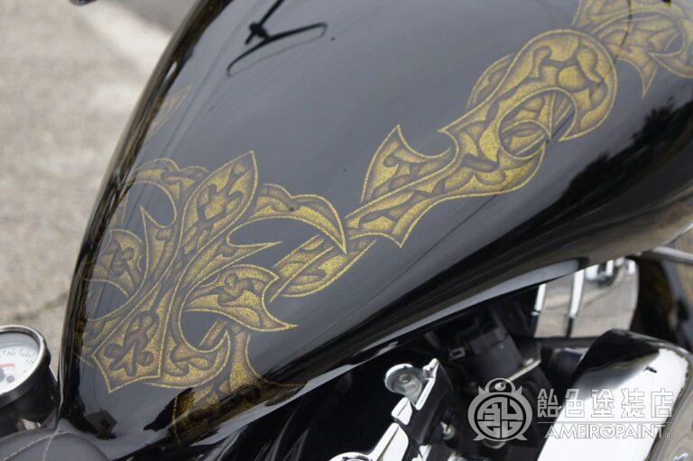 M-067  H-D 08FXSTC [Gold-Graphics]