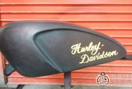 ハーレー レガシータンク【ゴールドリーフ レタリング】のサムネイル画像