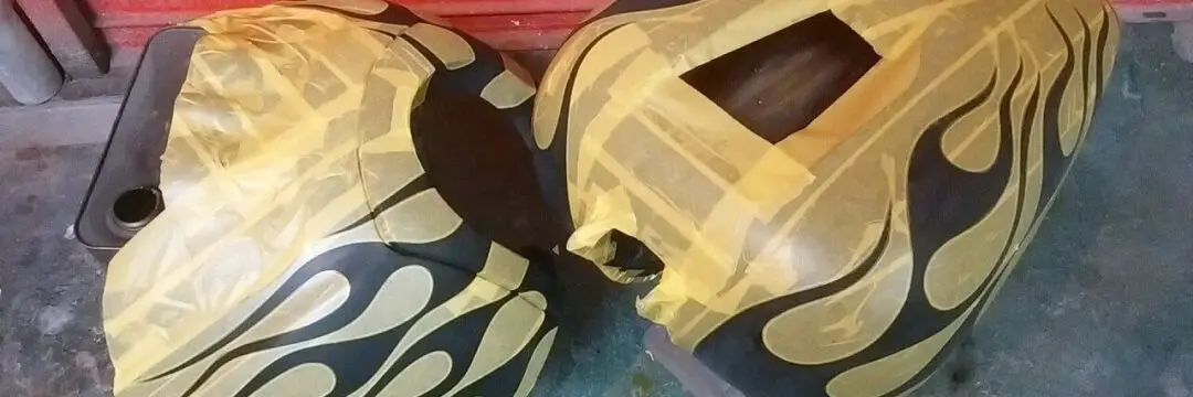 ハーレー 05FXD【イエローフレイムス】のサムネイル