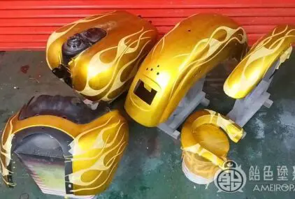 ハーレー 02FXDX【ゴールドフレイムス】のサムネイル画像