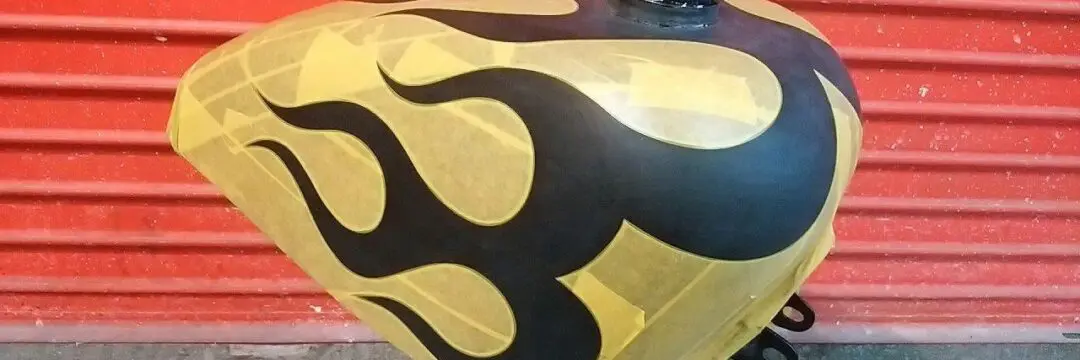 ハーレー 68XLH【スカイブルーフレイムス】のサムネイル