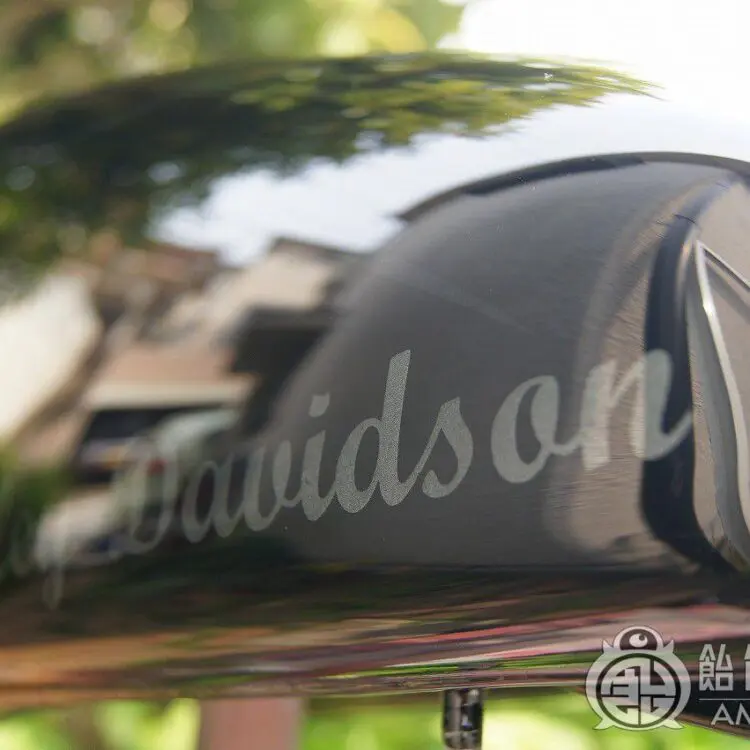 カスタムペイント ハーレー スポーツスターにブラックフレイムス｜飴色