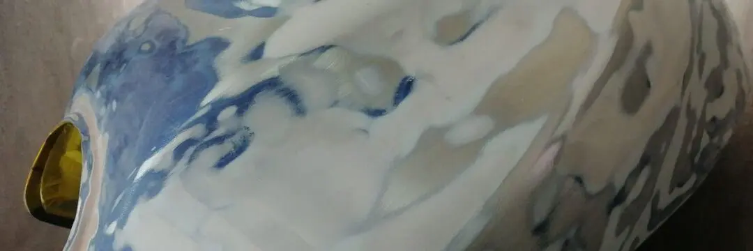 カワサキ ZRX1200【ブラックゴールド】のサムネイル