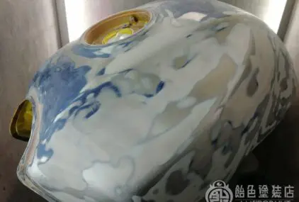 カワサキ ZRX1200【ブラックゴールド】のサムネイル画像