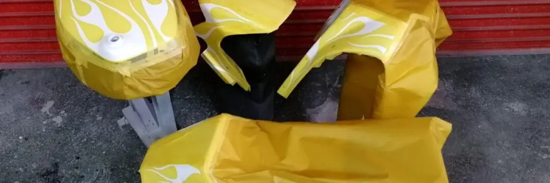 ホンダ NSR50【ホワイト＆ブルーラップ】のサムネイル