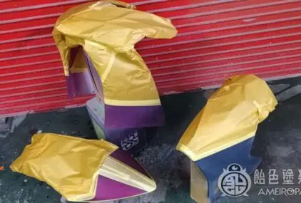 ホンダ NSF100【キャンディレッドパープル】のサムネイル画像