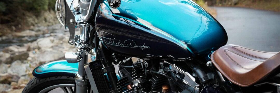 ハーレー XL1200C【キャンディ色重ね】のサムネイル