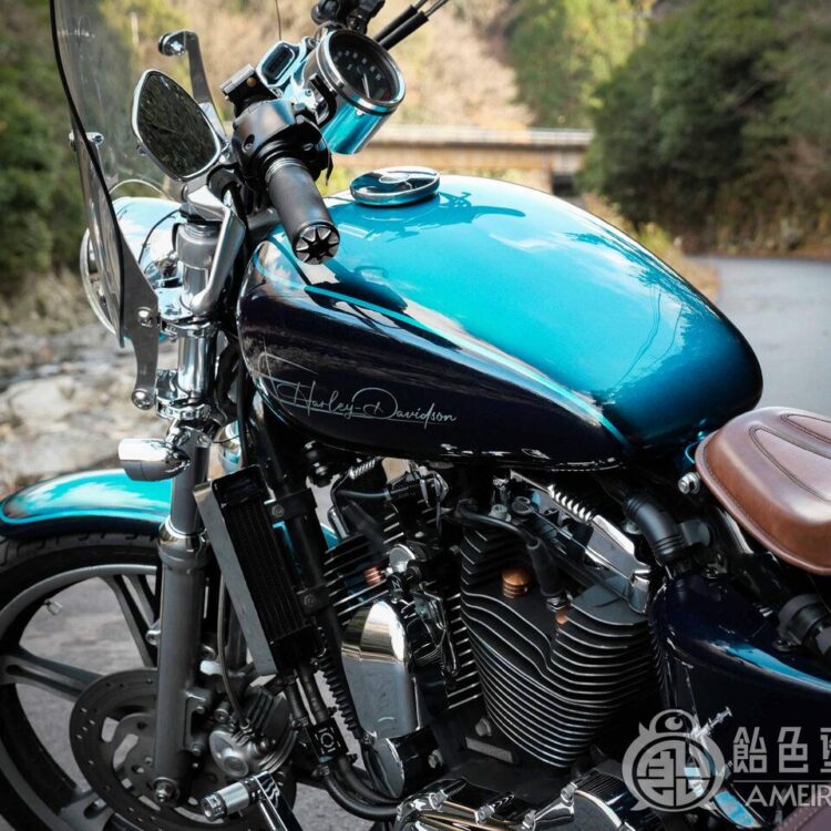 ハーレー XL1200C【キャンディ色重ね】のサムネイル画像