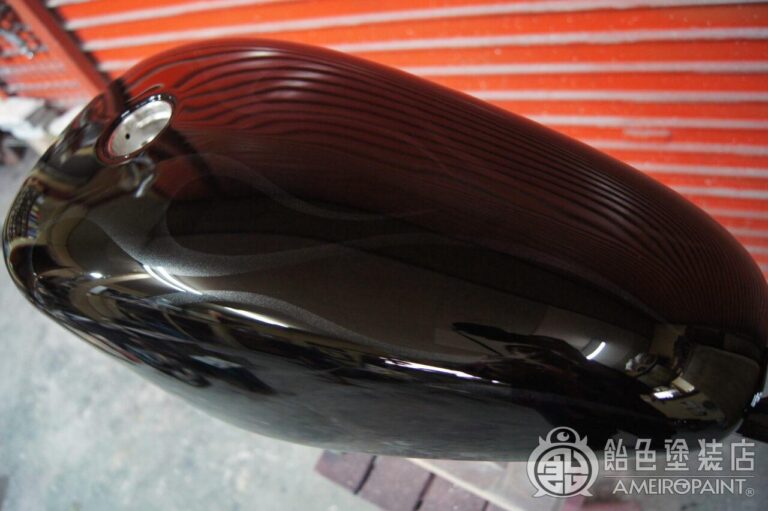 M-131  H-D SportSter Tank [Black Flames]