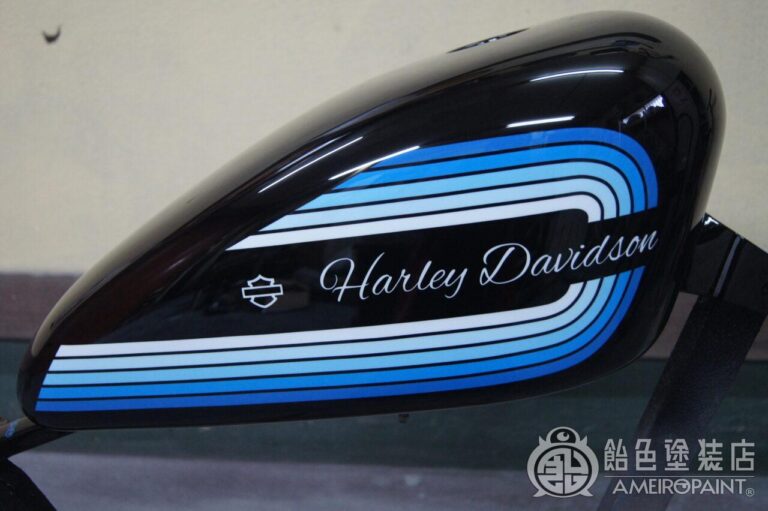 M-142  H-D SportSter Tank [Blue Rainbow]