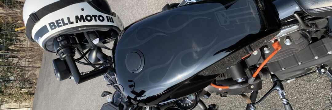 ハーレー レガシータンク【トップ面 フレイムス】のサムネイル