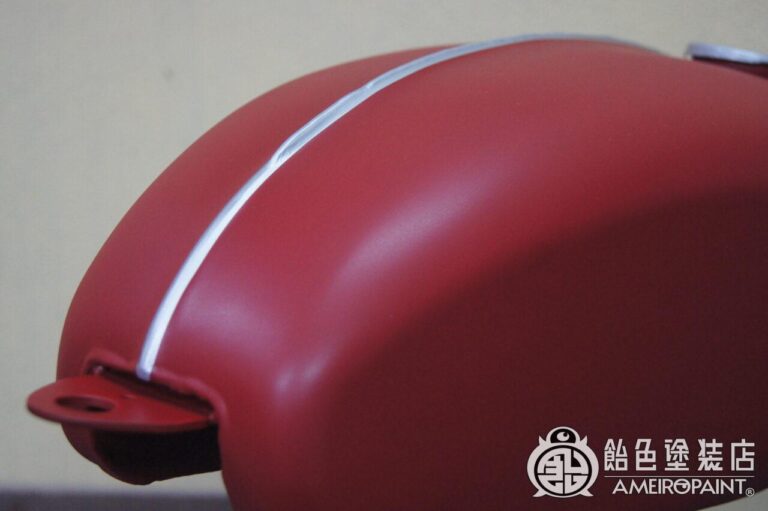 M-145  TRIUMPH TR6C Tank [Matte Red]