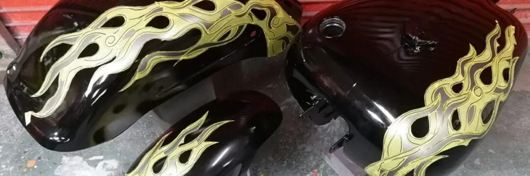 ハーレー 19FLFB【和風フレイムス】のサムネイル