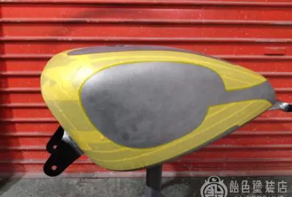 ハーレー 純正スポタン【シンプルグラフィック】のサムネイル画像