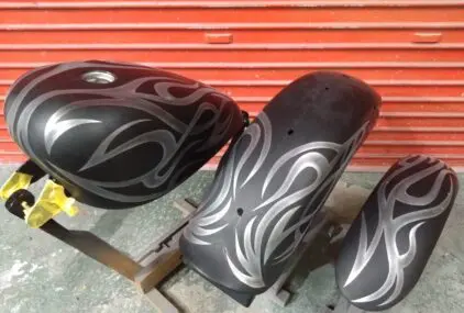 ハーレー XL1200X【トライバル ゴーストペイント】のサムネイル画像