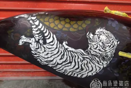 カワサキ Z1【夜桜プロジェクト】のサムネイル画像