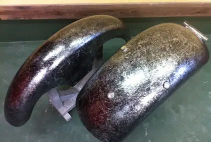 ハーレー 98FXD社外フェンダー【ラップペイント】のサムネイル画像