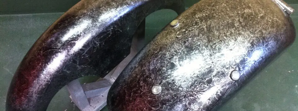 ハーレー 98FXD社外フェンダー【ラップペイント】のサムネイル