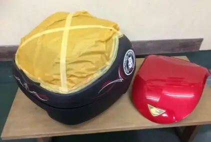 クーケース【レッド ピンストライプ】のサムネイル画像