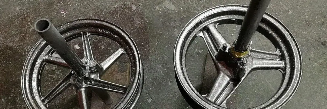 ホンダ NSR50 ホイール【ロスフレーク パープル】のサムネイル