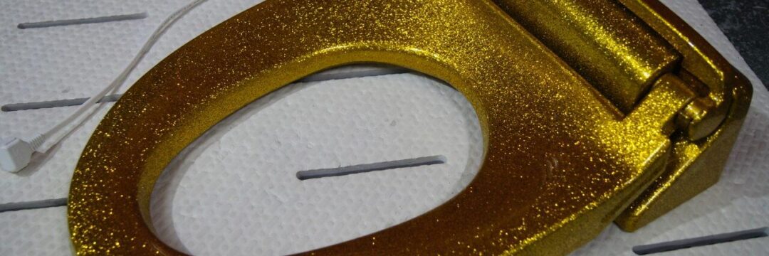 LIXIL 暖房便座【ギラギラフレーク仕様】のサムネイル