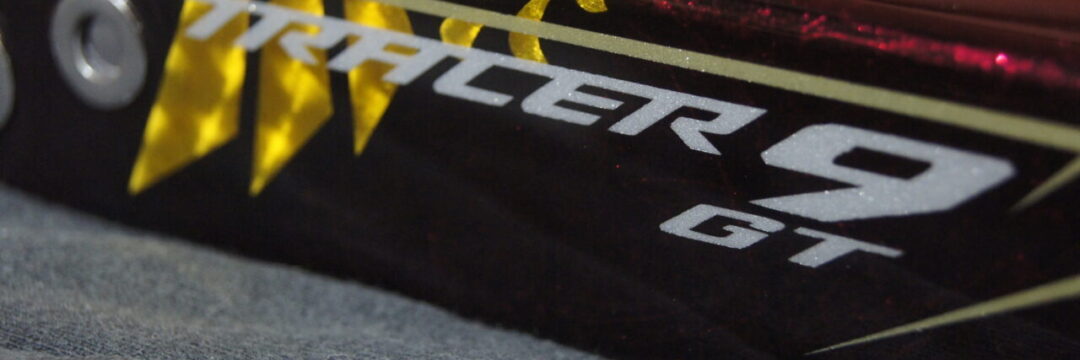 ヤマハ TRACER9 ナンバーステー【ゴールドリーフロゴ】のサムネイル