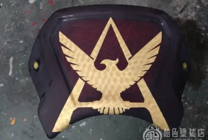 ヤマハ XSR125 フライスクリーン【ゴールドリーフロゴ】のサムネイル画像