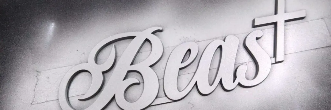 スズキ ジムニ－ Beas+ エンブレム【シルバーリーフ】のサムネイル