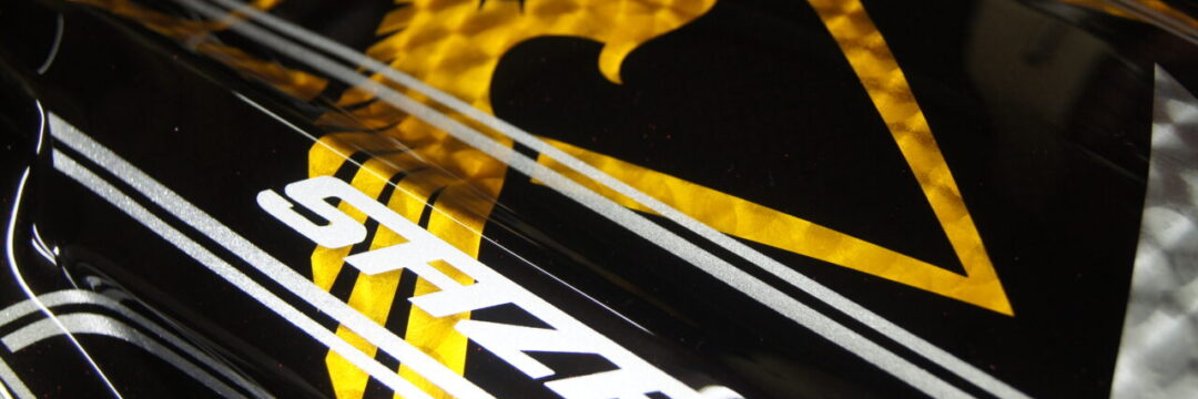 ヤマハ TRACER9 リアフェンダー＆クラッチカバー【ゴールド・シルバーリーフ】のサムネイル