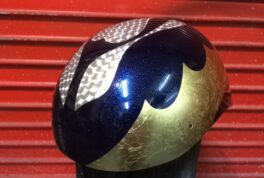 カスタムペイント工程　ダックテールヘルメット 【シルバー＆ゴールドリーフ】のサムネイル画像