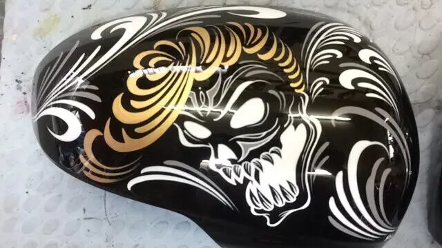 ドアミラーカバー【ピンスト クリアーコート】のサムネイル