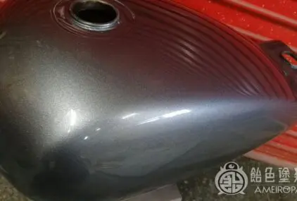 ヤマハ YB125SPタンク【指定カラー】のサムネイル画像