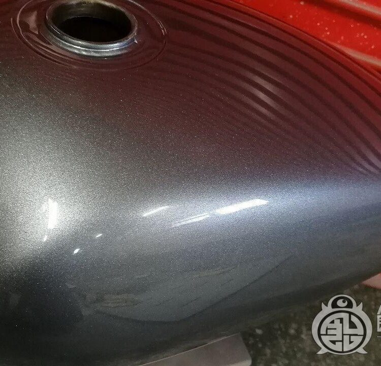 ヤマハ YB125SPタンク【指定カラー】のサムネイル画像