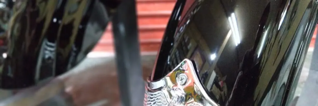 ハーレー FXR【ソリッドブラック】のサムネイル