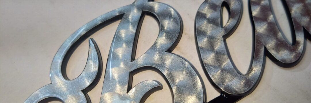 Beas+ エンブレムのサムネイル