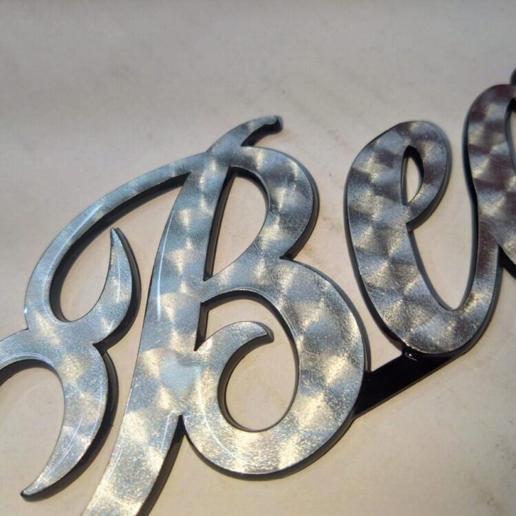 Beas+ エンブレムのサムネイル画像