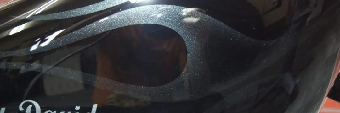 ハーレー 社外スポタン【ブラックフレイムス】のサムネイル